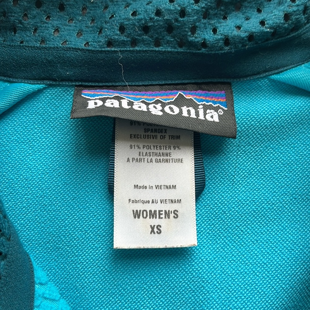 Patagonia Women’s Softshell Jacket - image 5